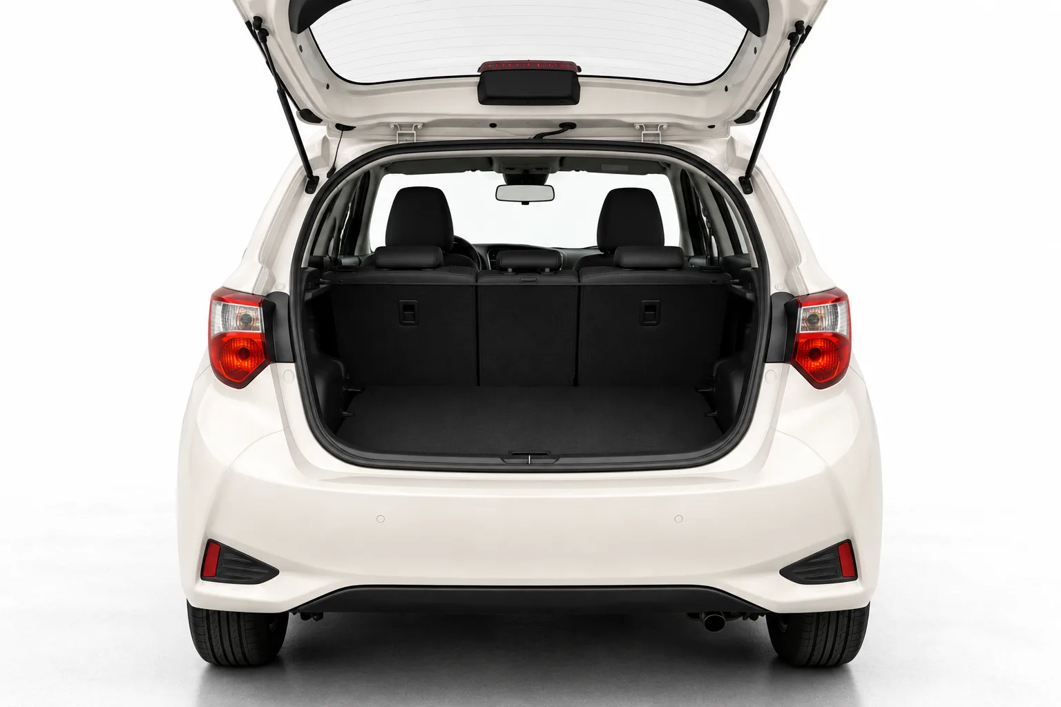 Toyota Yaris  — Coffre