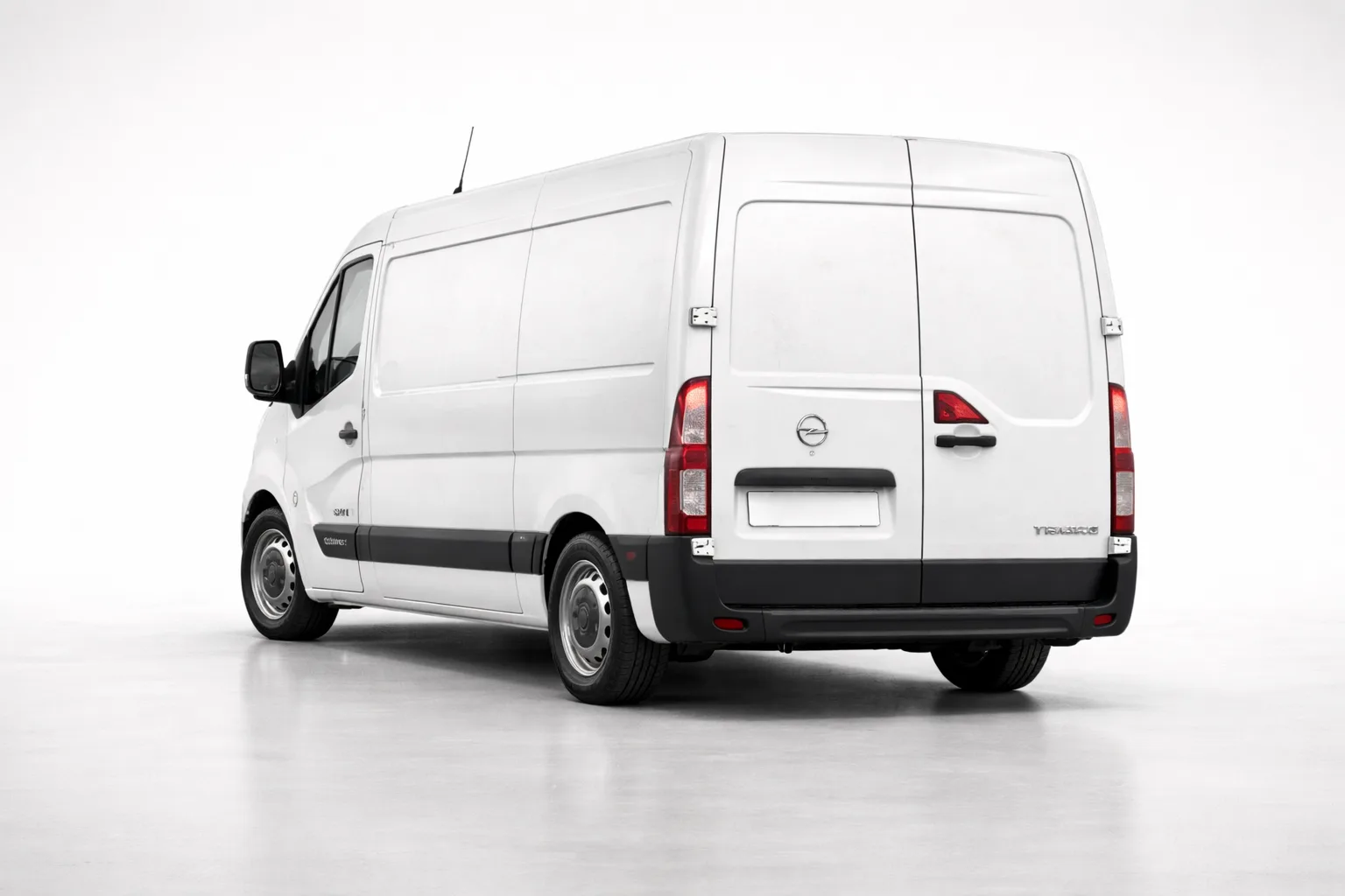Opel Movano — Arrière